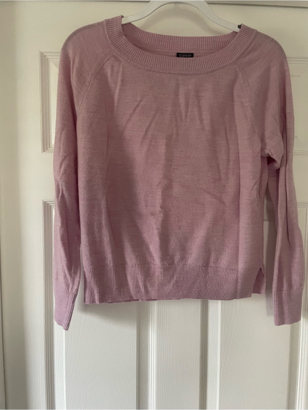 Gap merino wool sweater size medium
